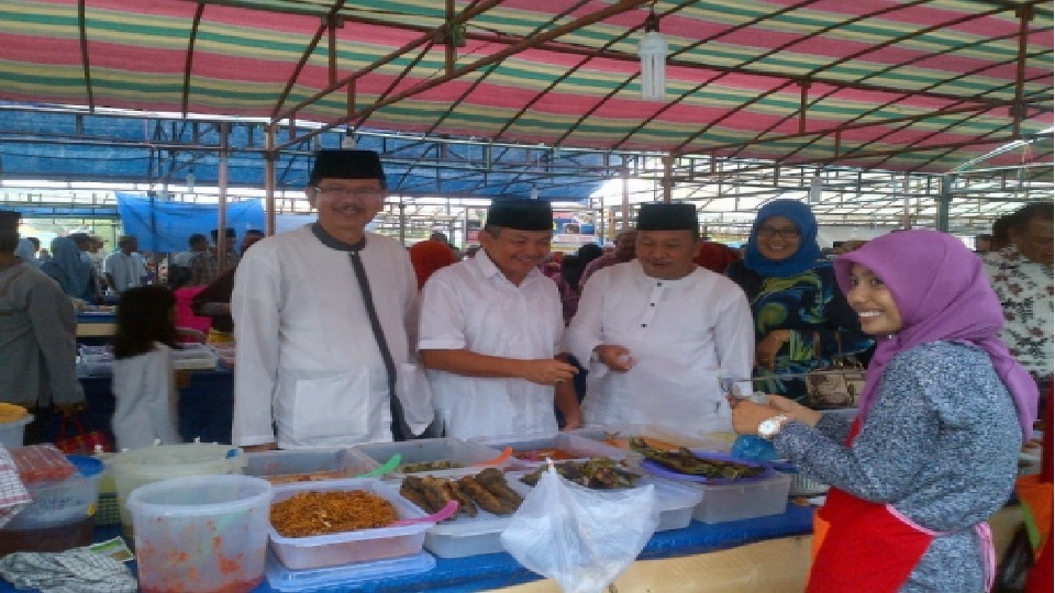 Ingin Berburu Aneka Menu Buka Puasa, Datanglah ke Pasar Ramadan Sungai Bengkel