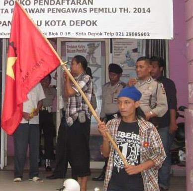 KENAPA PEMERINTAH HARUS IMPOR GURU?
