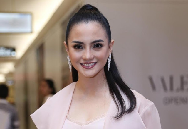 Cerita Detik-detik Suaminya Meninggal 