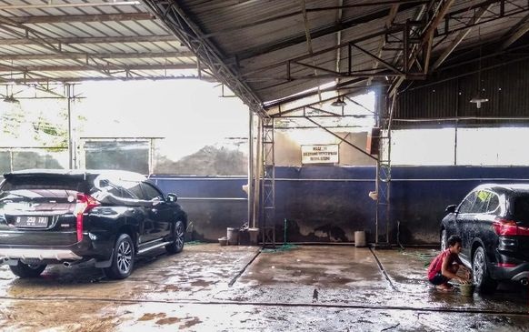 Cairan Penolak Air untuk Bodi Mobil