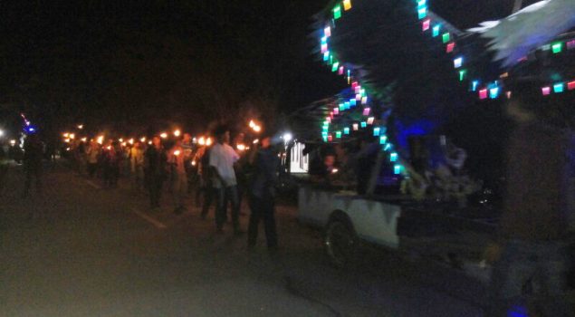Ratusan Obor Hiasi Pawai Takbir Idul Adha di Kampung Sabak Permai