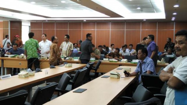 RT/RW Membangkang Kebijakan Ahok 