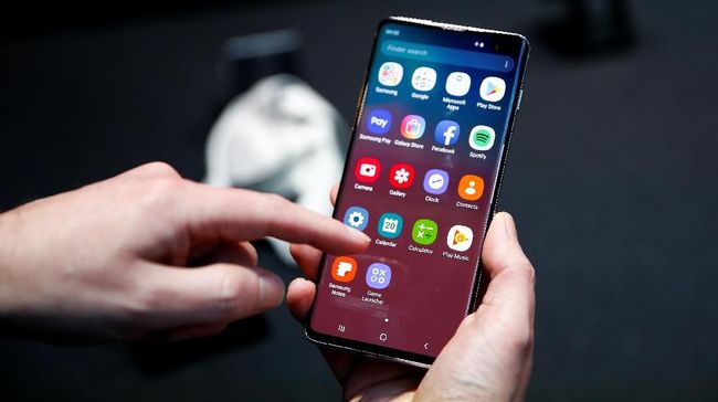 Membandingkan Spesifikasi Empat Varian Galaxy S10