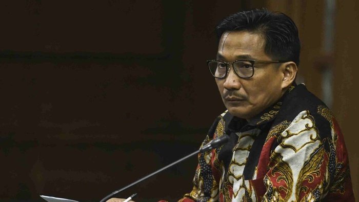Bowo Sidik Mengaku Terima Uang Rp600 Juta dari Tetty Paruntu