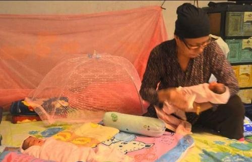 Wanita yang Melahirkan Bayi Kembar Tiga di Dumai Meninggal, Neni Sempat Buatkan Susu dan Menidurkan  