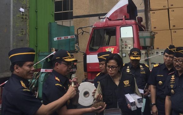 Sri Mulyani Minta Bea Cukai Buru Penyelundup Barang Mewah 