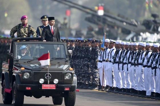 Bahas Kebangsaan, Jokowi Kumpulkan Pimpinan TNI AL dan AU