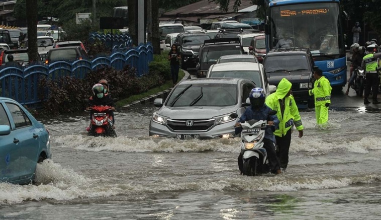 Hari Jadi Kota Pekanbaru ke 233 Tahun di Sambut dengan Banjir