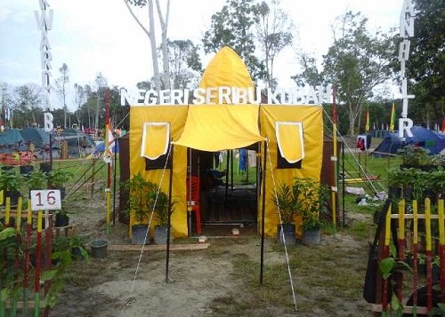 Rohil Tampilkan Kompang dan Ucu Totil