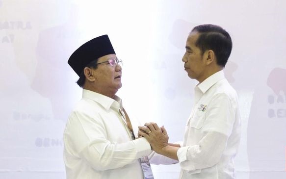 Jokowi Berkampanye di Banyuwangi-Jember, Prabowo ke Merauke