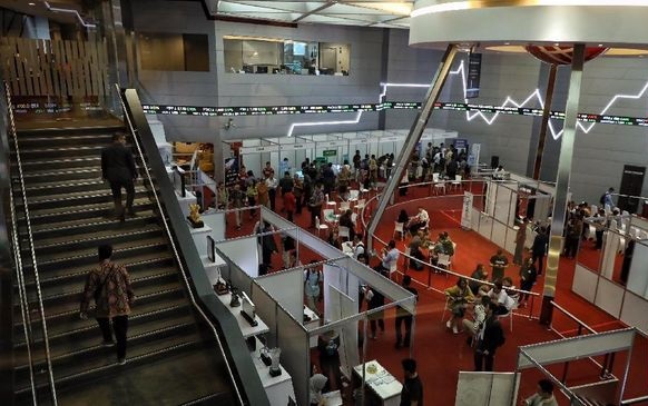 Kabinet Baru Jokowi Diminta Selesaikan Revisi UU Pasar Modal