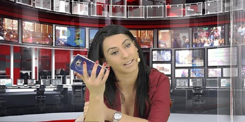 Tampilkan Belahan Dada Saat Seleksi, Gadis Ini Diterima Jadi Presenter Televisi