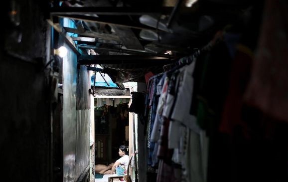 BPS: Warga Miskin di Indonesia 24,79 Juta Orang 