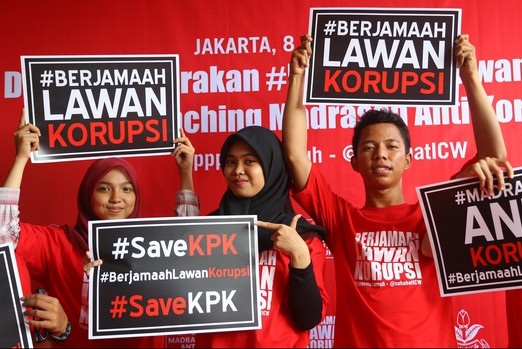 Beda Jurus Korupsi Era Soeharto dan Reformasi 