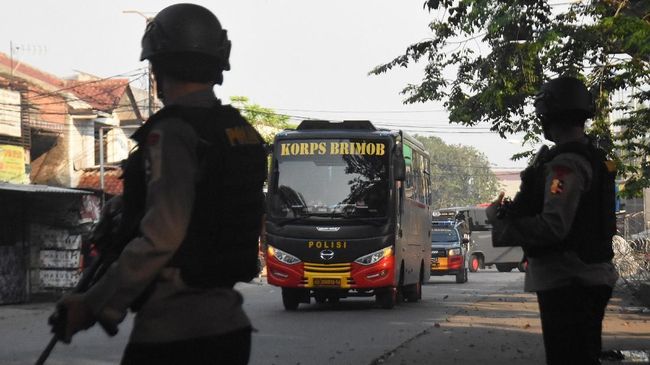 Jelang 22 Mei, Polda Lampung Kirim Brimob Bantu Amankan KPU 
