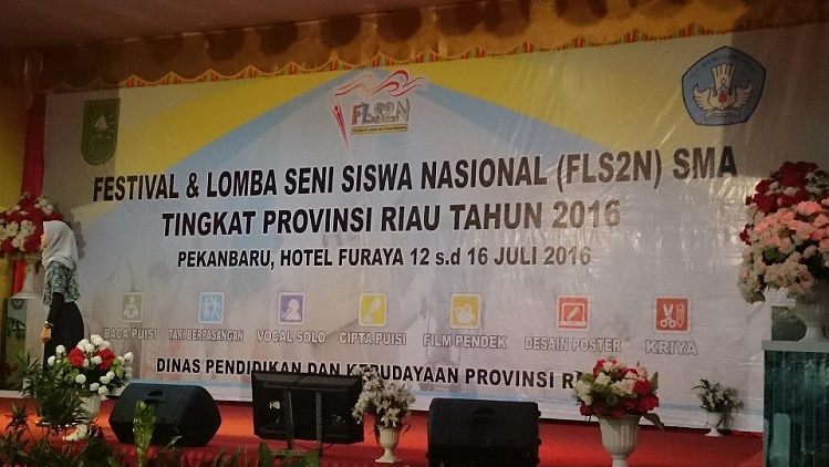 Festival dan Lomba Seni Siswa Nasional ( FLS 2 N) SMA Tingkat Provinsi Tahun 2016, Resmi Dibuka 