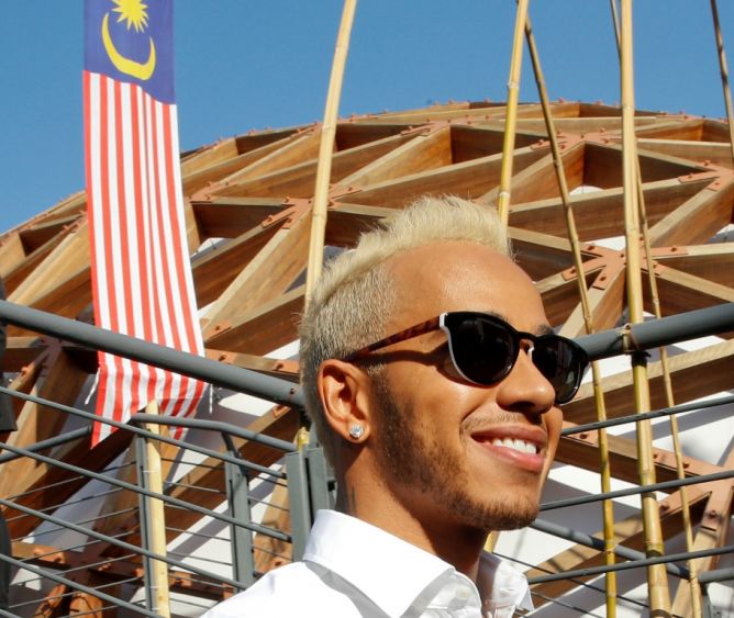 Hamilton Tak Sabar Cetak Hattrick di GP Singapura 