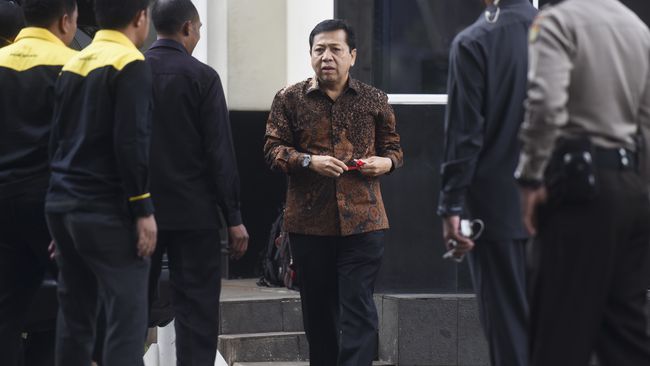 PDIP dan Demokrat Sarankan Setya Novanto Mundur
