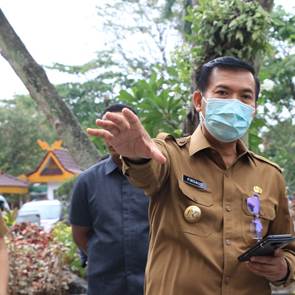 Walikota Pekanbaru Dilaporkan ke Mabes Polri