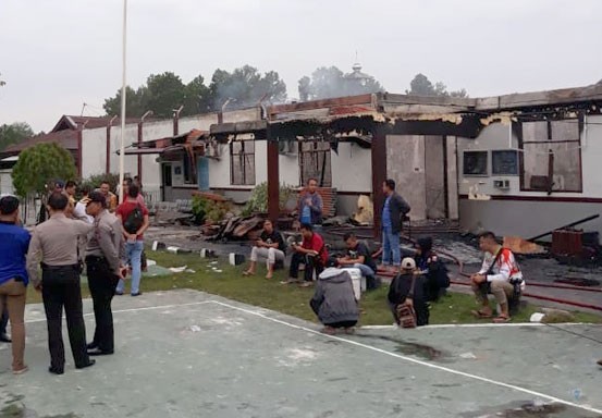 Kerusuhan yang Berujung Pembakaran Rutan Siak Dipicu Oleh Pemukulan Napi 