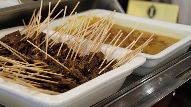 Soto dan Sate Padang Jadi Idola di Tour de Singkarak 2016