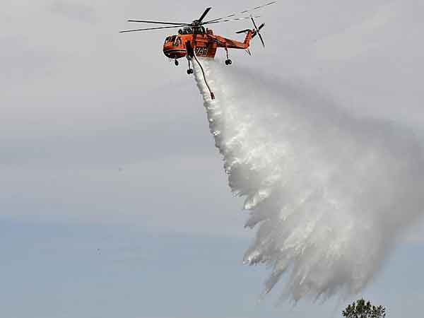 Tiga Helikopter Water Boombing Tak Bisa Terbang