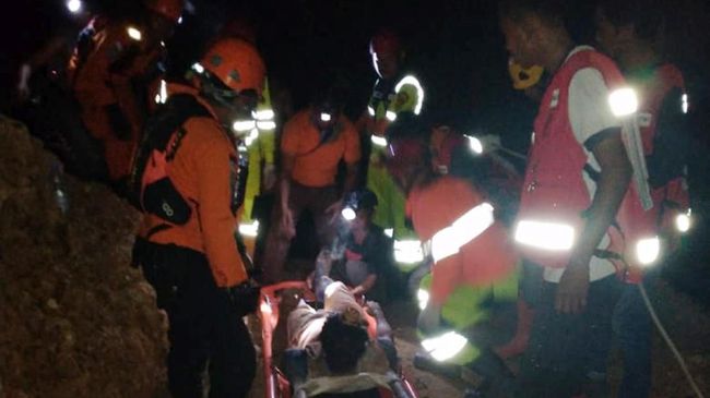 Evakuasi Sulit, Puluhan Masih Terjebak Tambang Longsor Sulut
