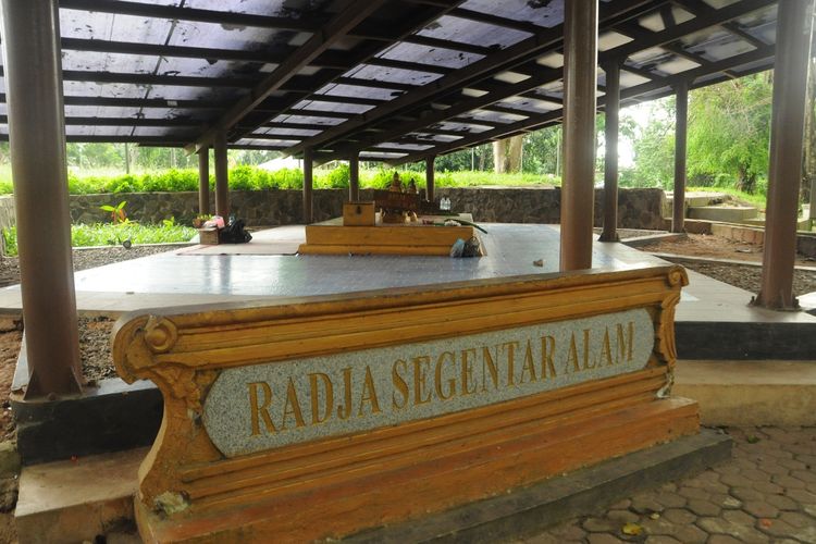 Menjejaki Peninggalan Kerajaan Sriwijaya di Bukit Siguntang 