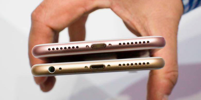 Baru Dibeli, iPhone 7 Langsung Disiksa 