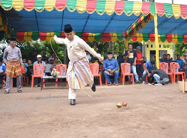 Asisten III H Jamaluddin Buka Pertandingan Turnamen Open Gasing Kwalian
