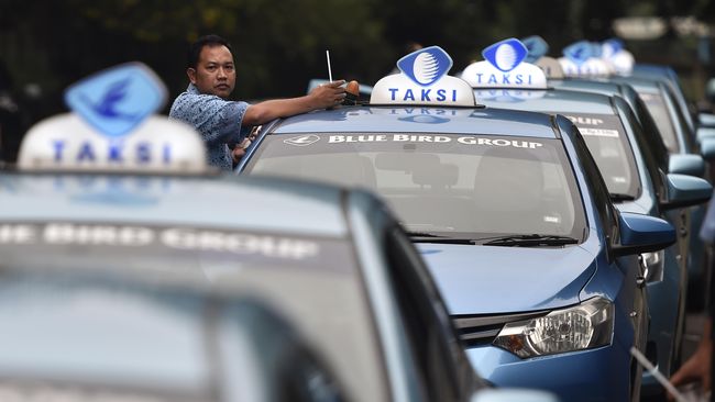 Kompetisi Ketat, Blue Bird Hati-Hati Ekspansi Tahun Ini