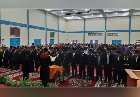 Adi Sukemi Pimpin Rapat Paripurna Pelantikan DPRD Pelalawan Masa Jabatan 2019-2024