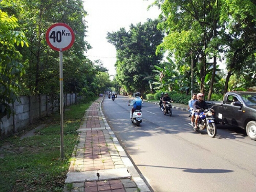 Dinas Terkait Harus Buat Batas Maksimal Kecepatan Kendaraan Berat di Jalan dalam Kota 