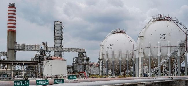 Harga Minyak Tertekan Data Ekonomi China