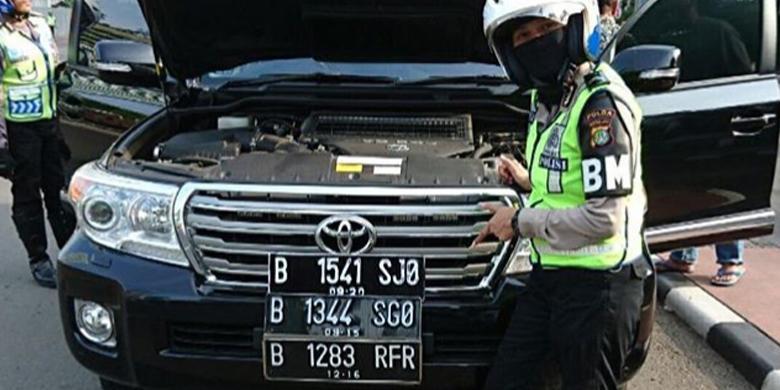 Polisi: Silakan Palsukan Pelat Nomor, Begitu Ketemu Bukan Hanya Ditilang, Mobil Disita