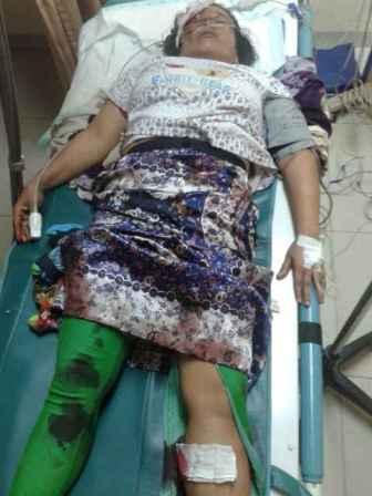 Avanza Tabrak Dua Penggalang Dana Masjid di Tandun, Rohul