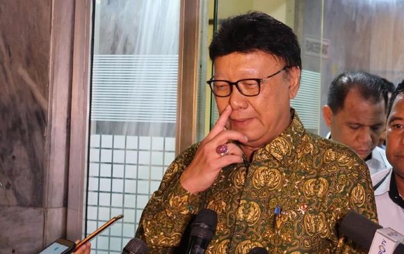 Mendagri Pastikan Kunker Anies Keluar Negeri Sesuai Aturan 