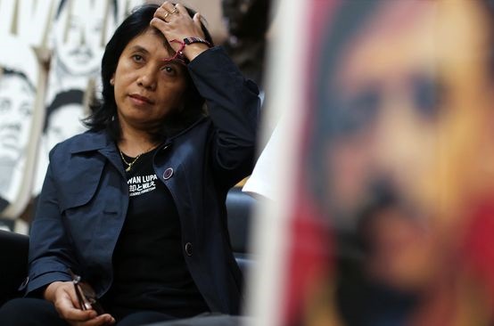Suciwati Minta Jokowi Buka Dokumen Munir