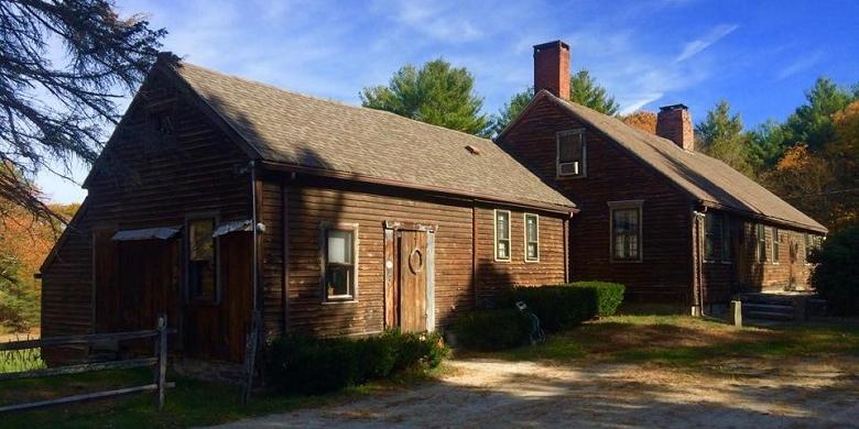 Warner Bros Dituntut Pemilik Rumah 