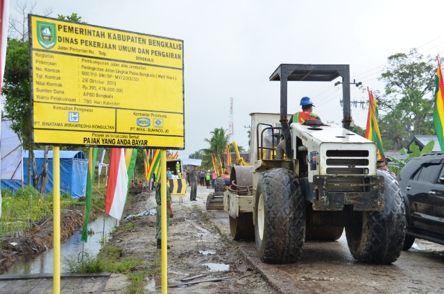 Berakhir Desember 2015 Lima Proyek MY Harus Tuntas 100 Persen