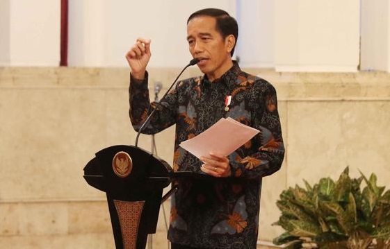 Jokowi Akan Berikan Sambungan Listrik Gratis ke 1.701 Kepala Keluarga di Magetan
