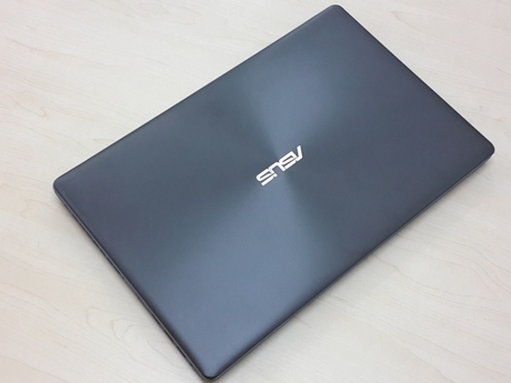 Notebook Anyar Asus Incar Konsumen yang Gila Game