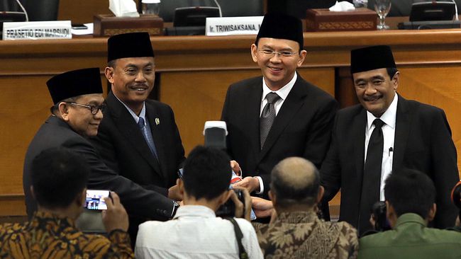 Golkar Tak Ambil Pusing Popularitas dan Kinerja Ahok Menurun 