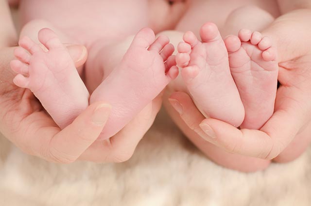 Ditinggal di Mobil, 2 Bayi Kembar di AS Tewas Kepanasan 
