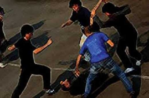 Diduga Hendak Curi Motor di Parkiran Masjid, Seorang Oknum TNI Dihakimi Warga, 1 Pelaku Kabur 