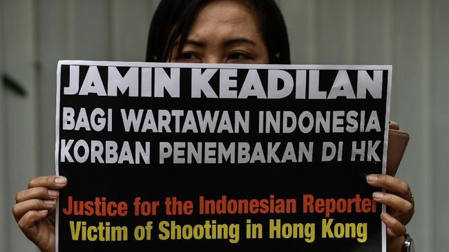 Jurnalis RI Ditembak Polisi Hong Kong Lanjutkan Gugatan 