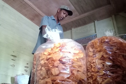Sangat memprihatinkan : Pengurusan Perizinan, Lamban Pengusaha Kecil Menjerit