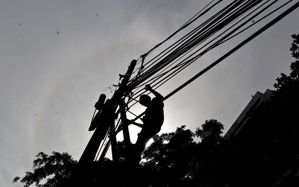 Kementerian ESDM Janji RUPTL Final Rampung Akhir Bulan Ini