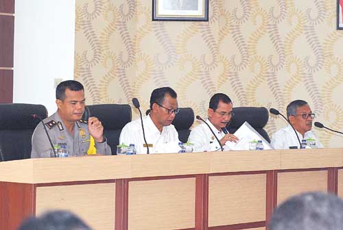 Pilkades Serentak Harus Sukses