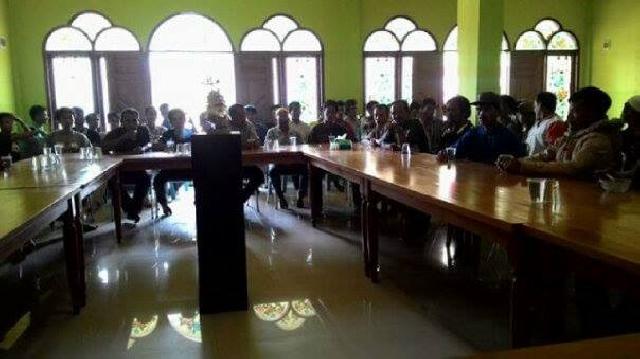 Ratusan Warga LTD Datangi Posko MM Silahturahmi dengan Cawabup Muslim